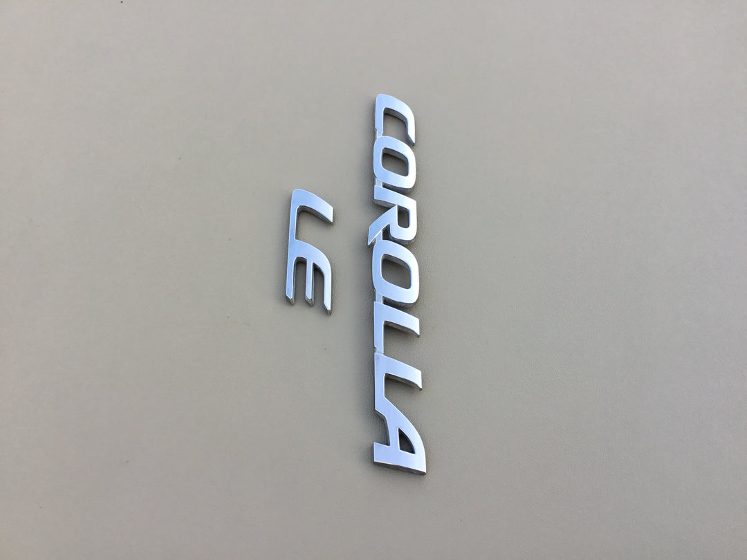 2014-2018 Toyota Corolla LE Trunk Emblem Set