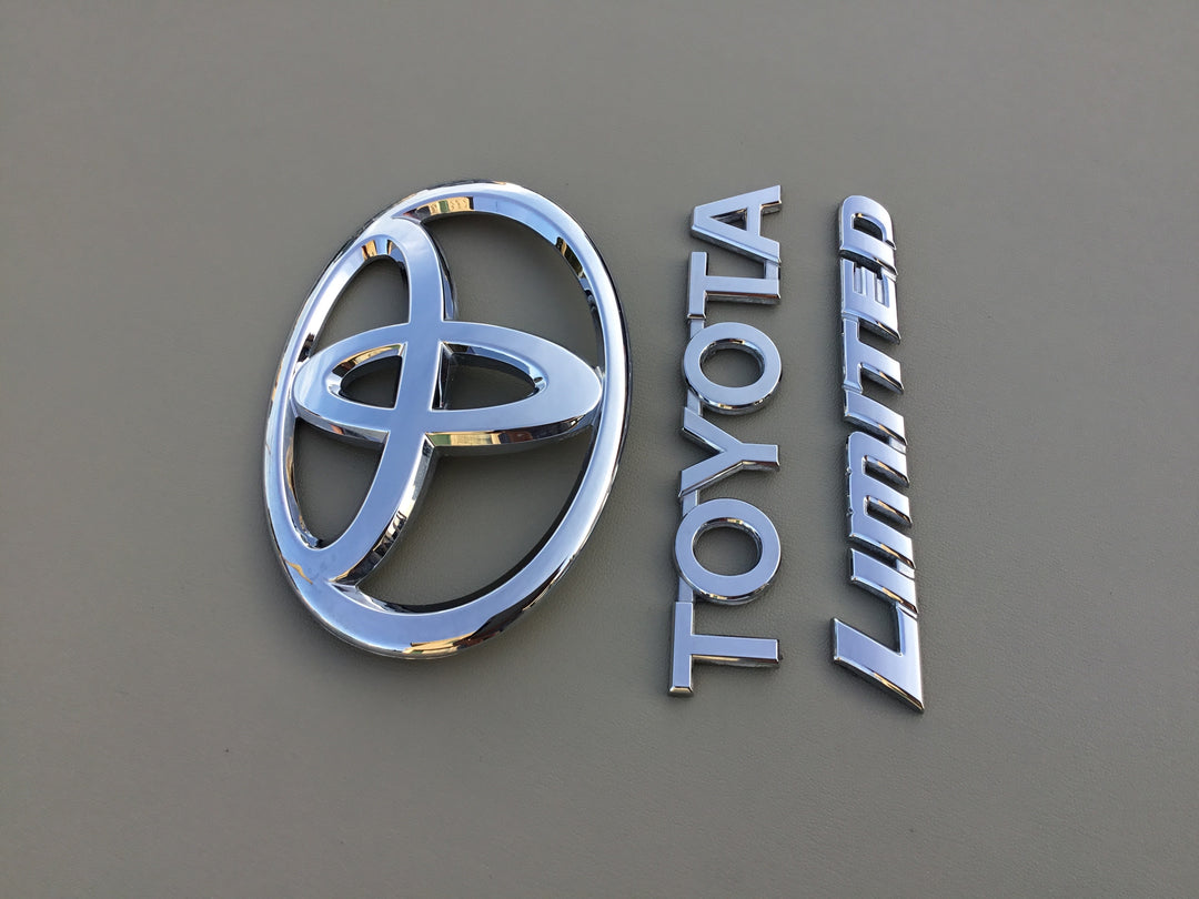 2008-2013 Toyota Highlander Limited Tailgate Emblem Set