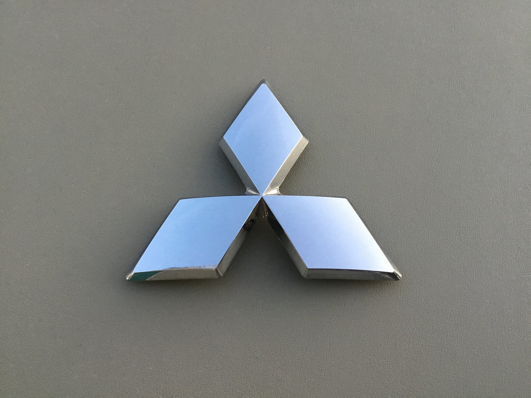 2006-2009 Mitsubishi Raider Grille Emblem