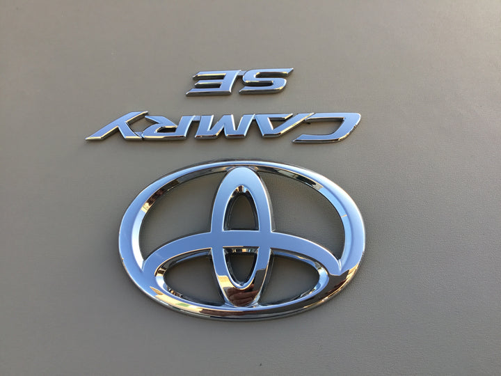 2007-2011 Toyota Camry SE Trunk Emblem Set