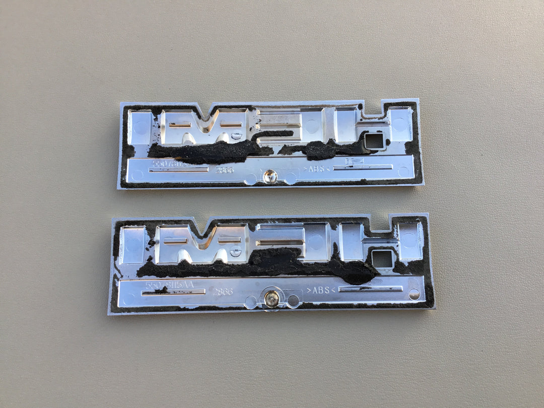 2006-2012 Dodge Ram 1500 Hemi 5.7 Liter Fender Emblem Set