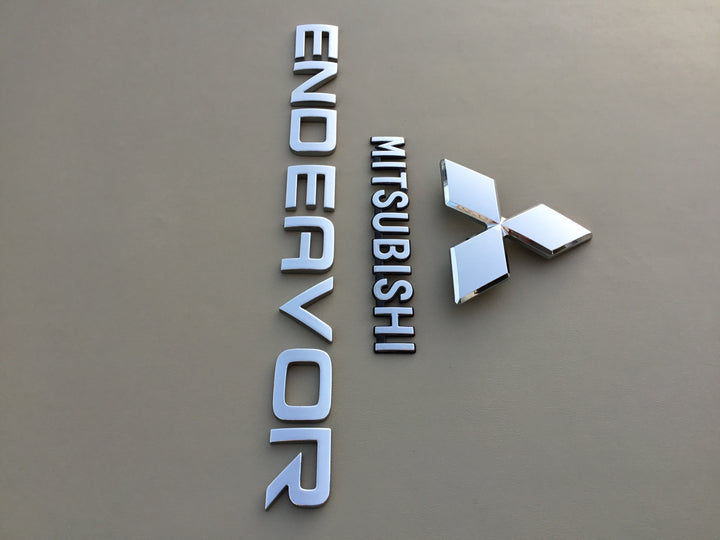 2008 Mitsubishi Endeavor Tailgate Emblem Set