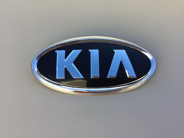2005-2010 Kia Sportage Front Grille Emblem
