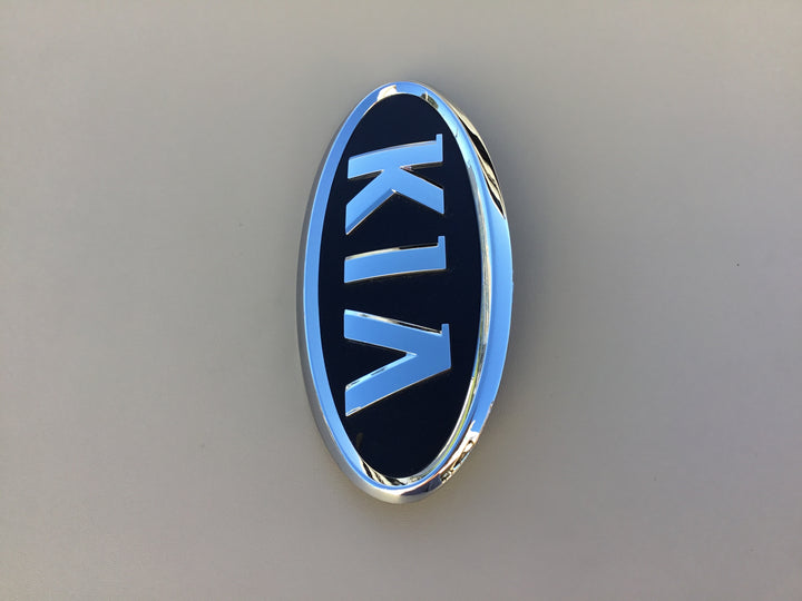 2005-2010 Kia Sportage Front Grille Emblem