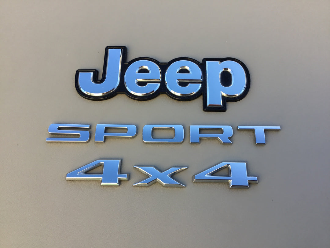 2015-2018 Jeep Renegade Sport 4x4 Tailgate Emblem Set