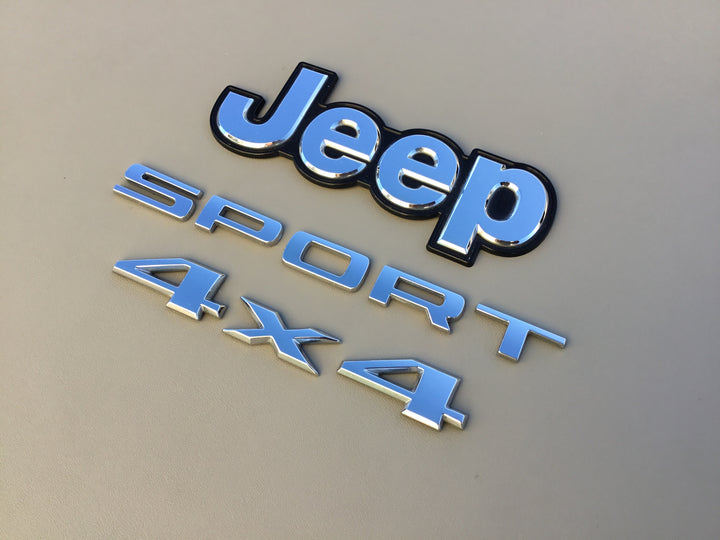 2015-2018 Jeep Renegade Sport 4x4 Tailgate Emblem Set