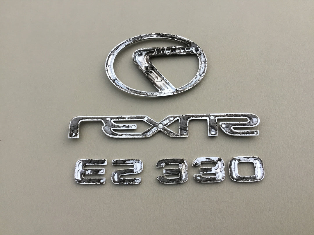 2004-2006 Lexus ES330 Trunk Emblem Set