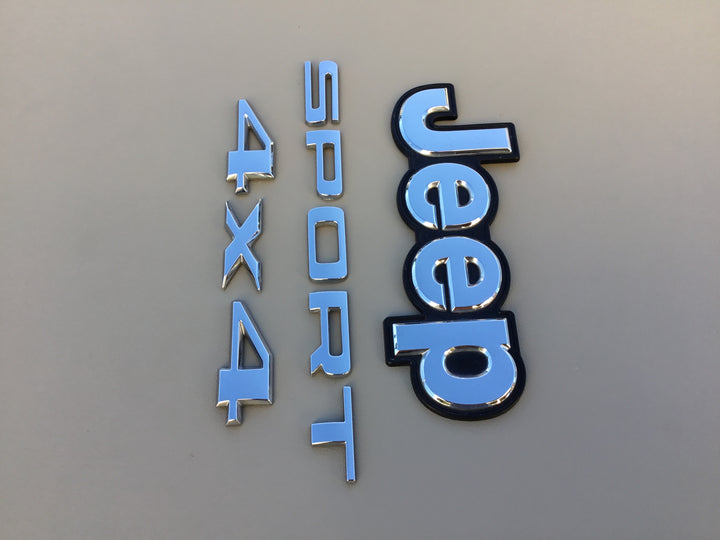 2015-2018 Jeep Renegade Sport 4x4 Tailgate Emblem Set