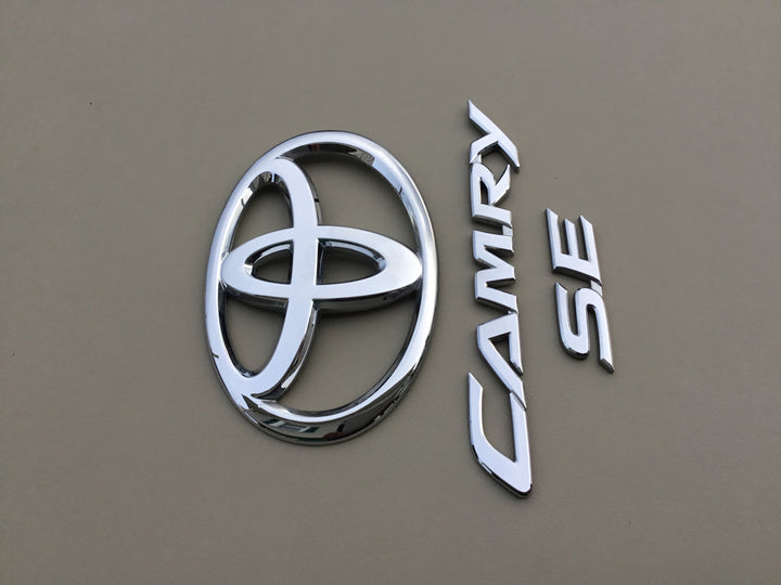 2007-2011 Toyota Camry SE Trunk Emblem Se