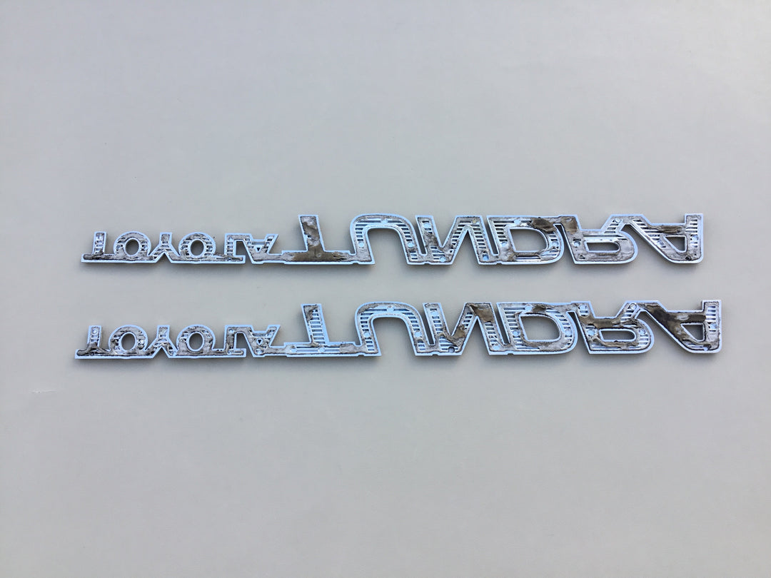 2000-2006 Toyota Tundra Door Emblem Set