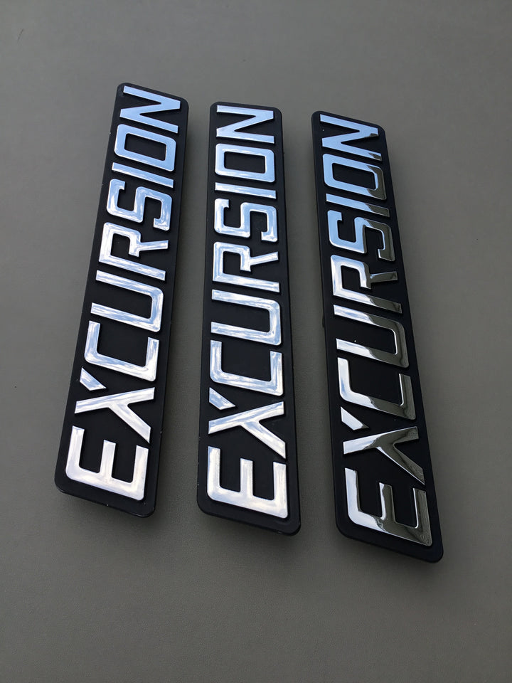 2000-2005 Ford Excursion Tailgate & Fender Emblem Set