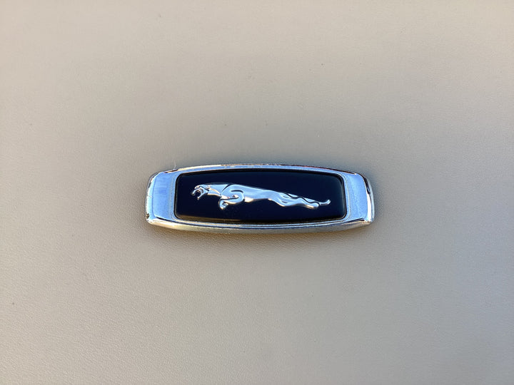 1984-1987 Jaguar XJ6 Fender Emblem