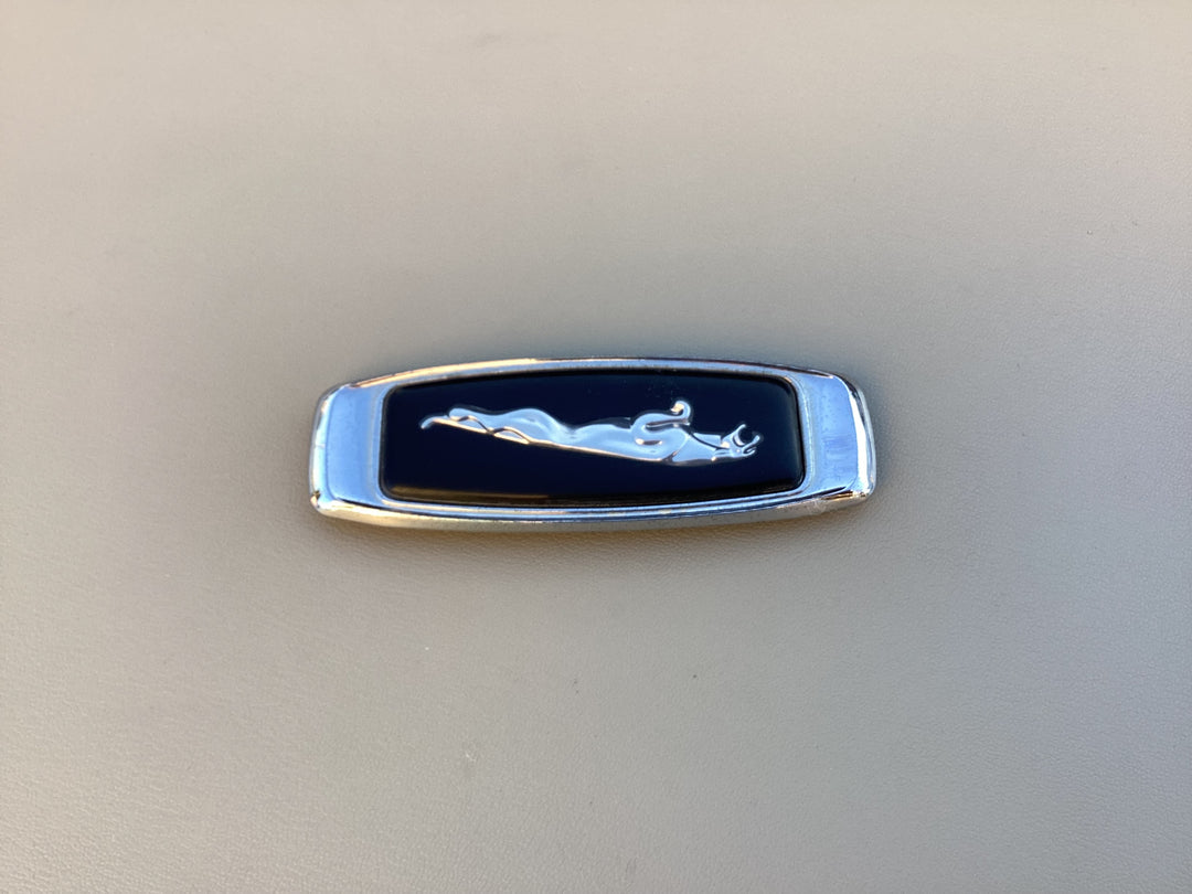 1984-1987 Jaguar XJ6 Fender Emblem