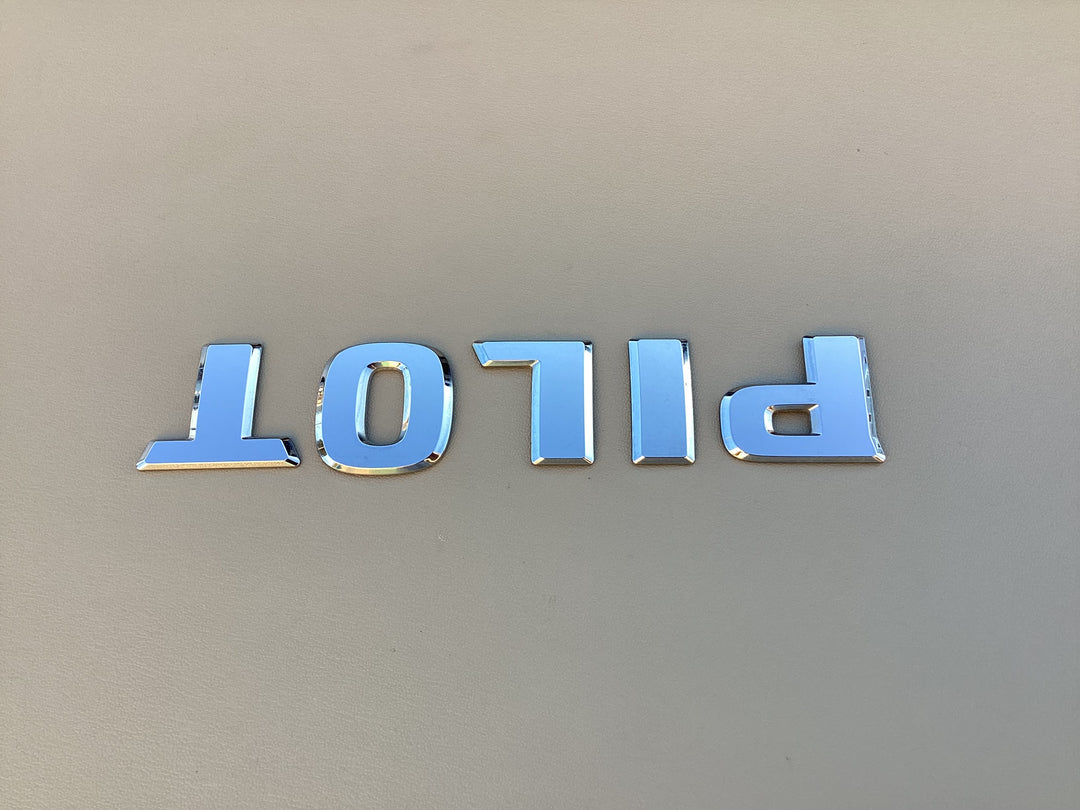 2009-2015 Honda Pilot Tailgate Emblem