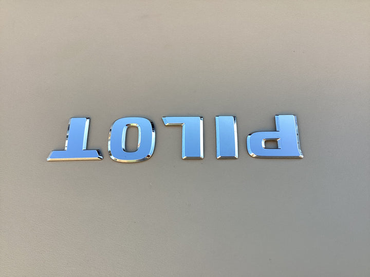 2009-2015 Honda Pilot Tailgate Emblem
