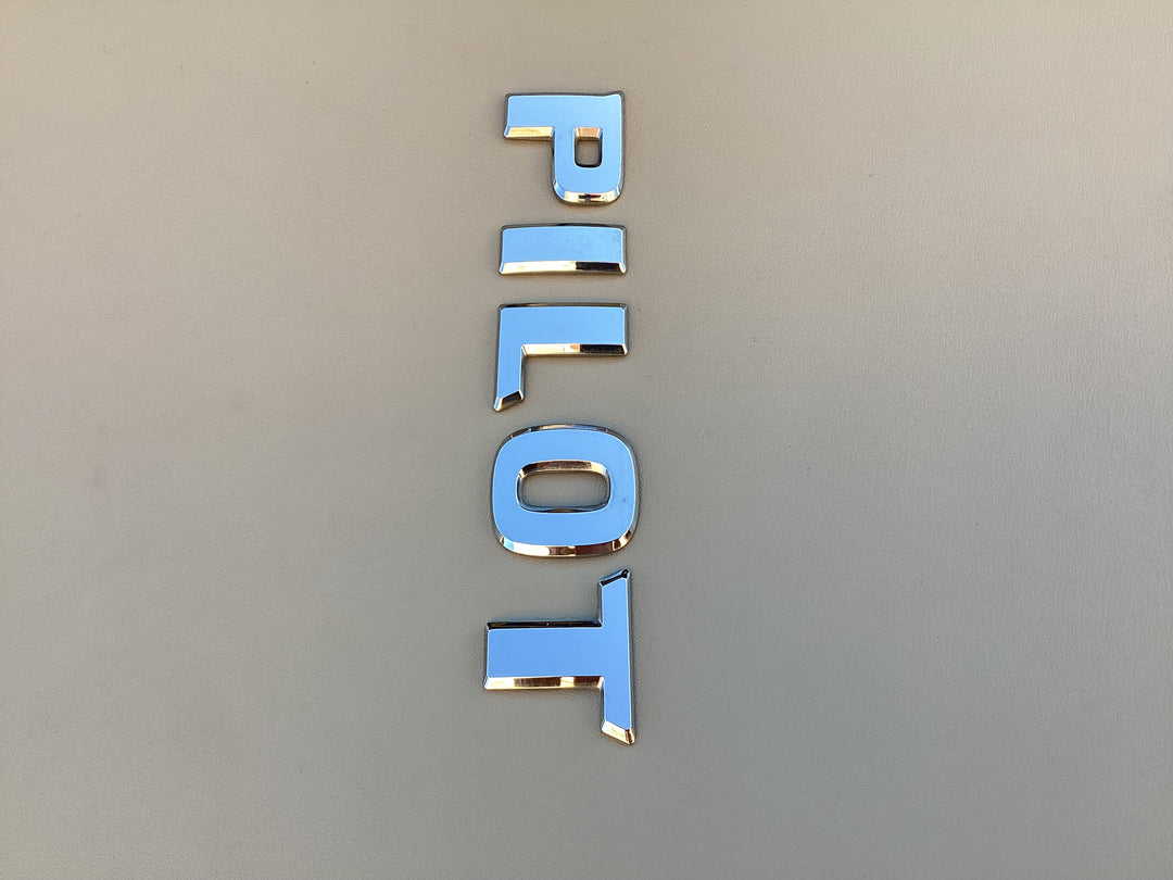 2009-2015 Honda Pilot Tailgate Emblem