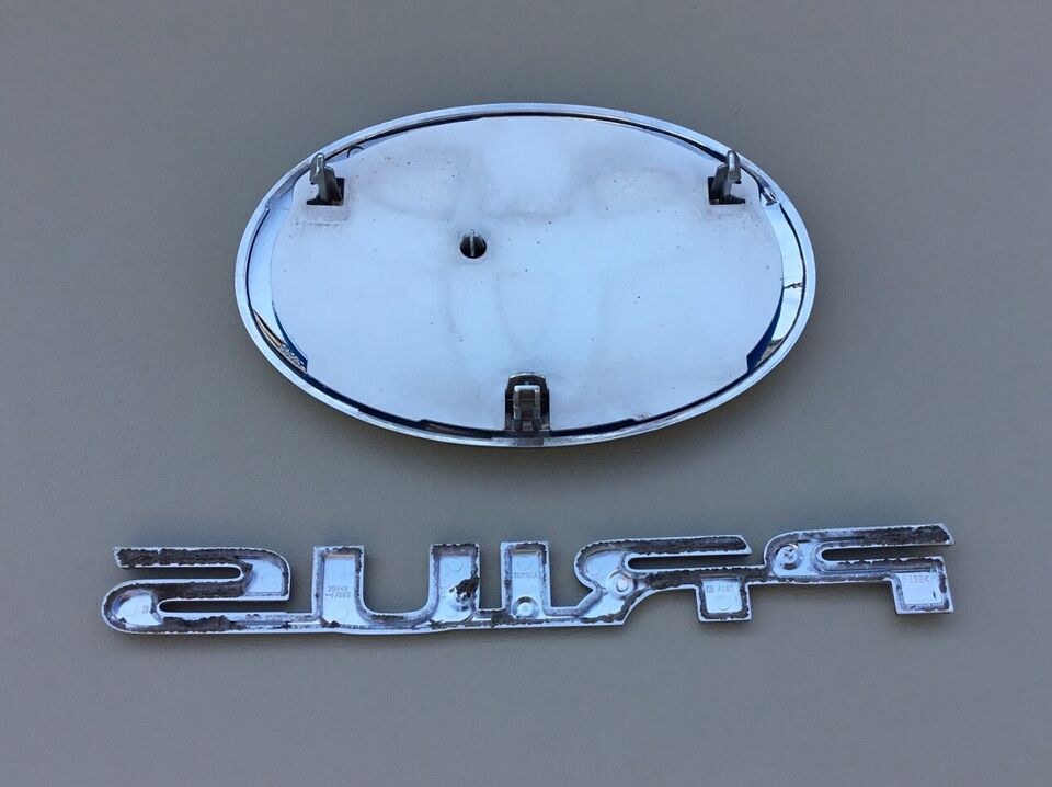 2010-2015 Toyota Prius Trunk Emblem Set