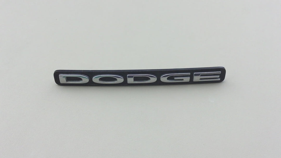 2011-2013 Dodge Durango Grille Emblem