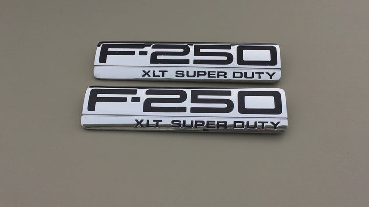 2005-2007 Ford F-250 XLT Super Duty Fender Emblem Set