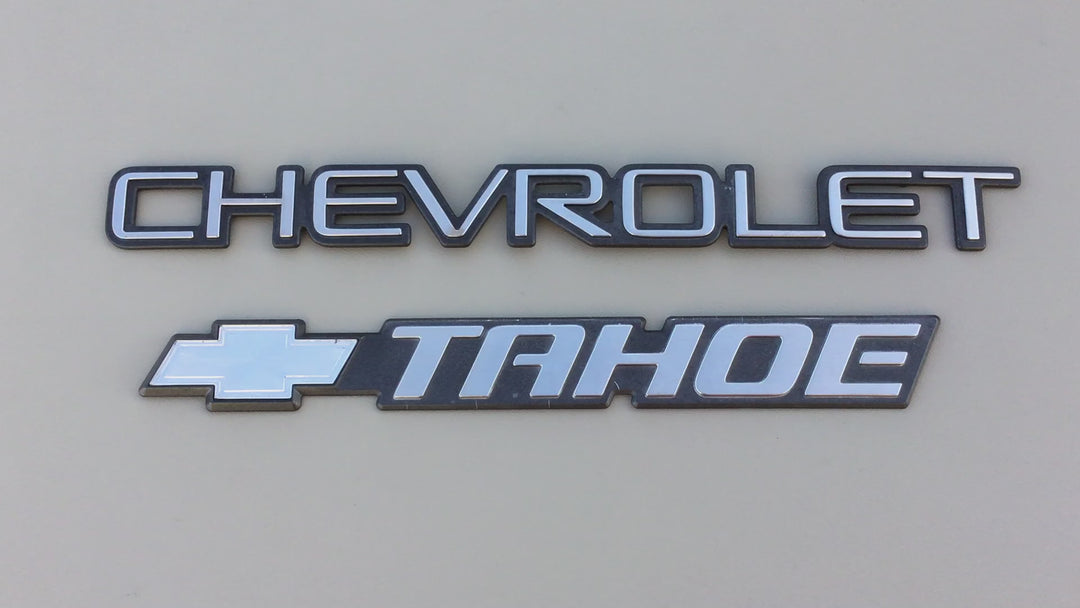 2003-2006 Chevrolet Tahoe Tailgate Emblem Set