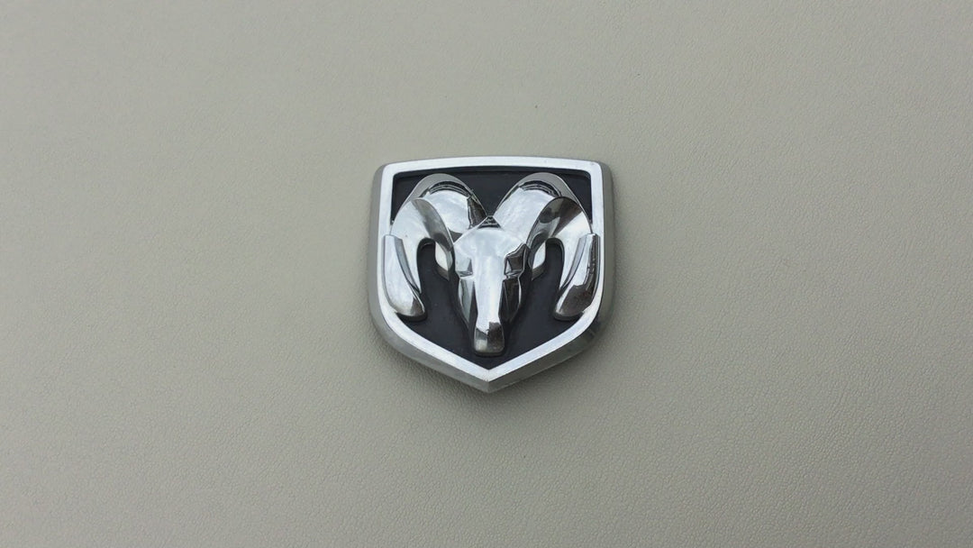 2005-2007 Dodge Dakota Grille Emblem