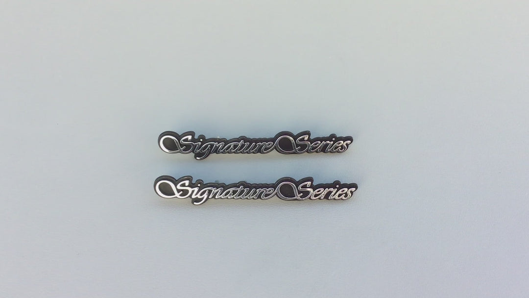 1998-2002 Lincoln Town Car Signature Series Side Emblems